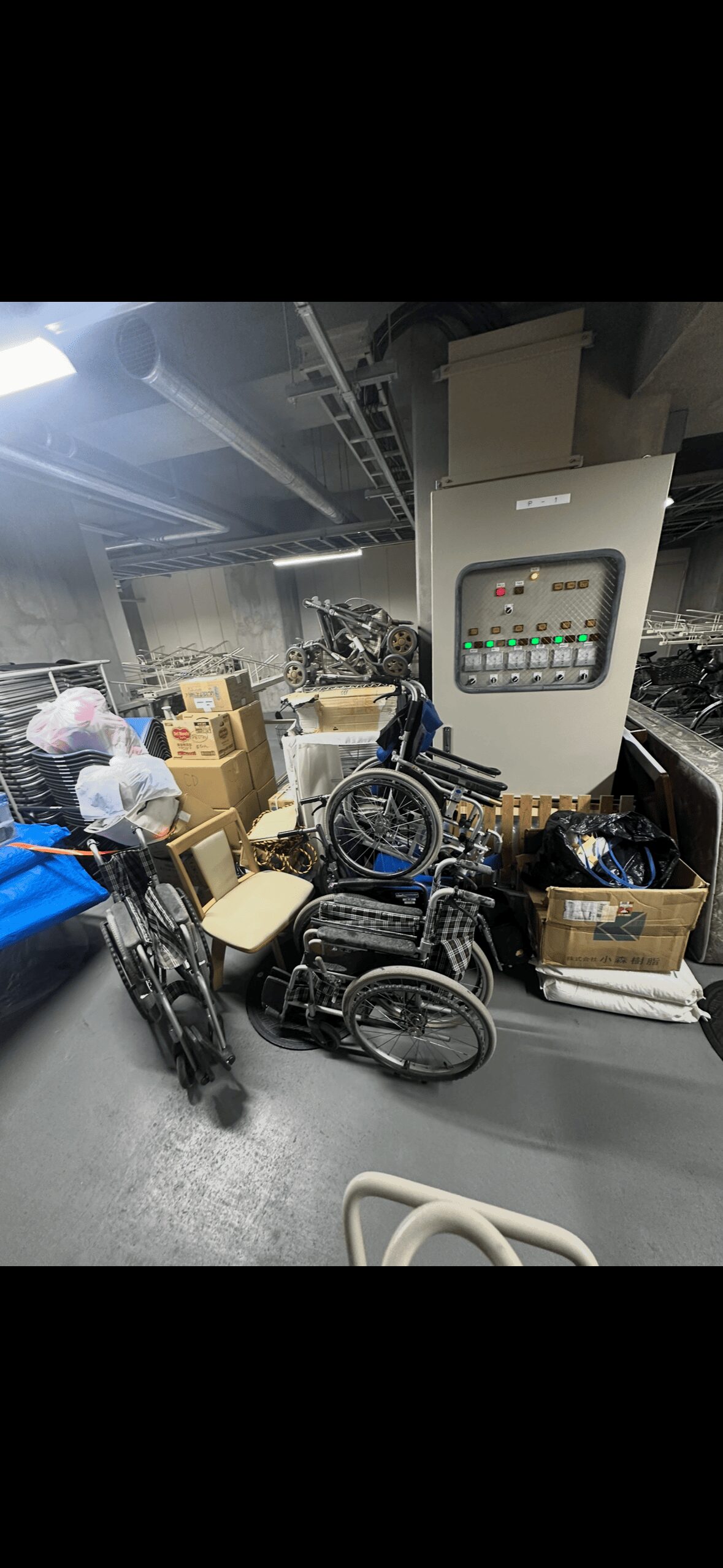 柏市のゴミ処分の事例のゴミ屋敷片付けのbefore
