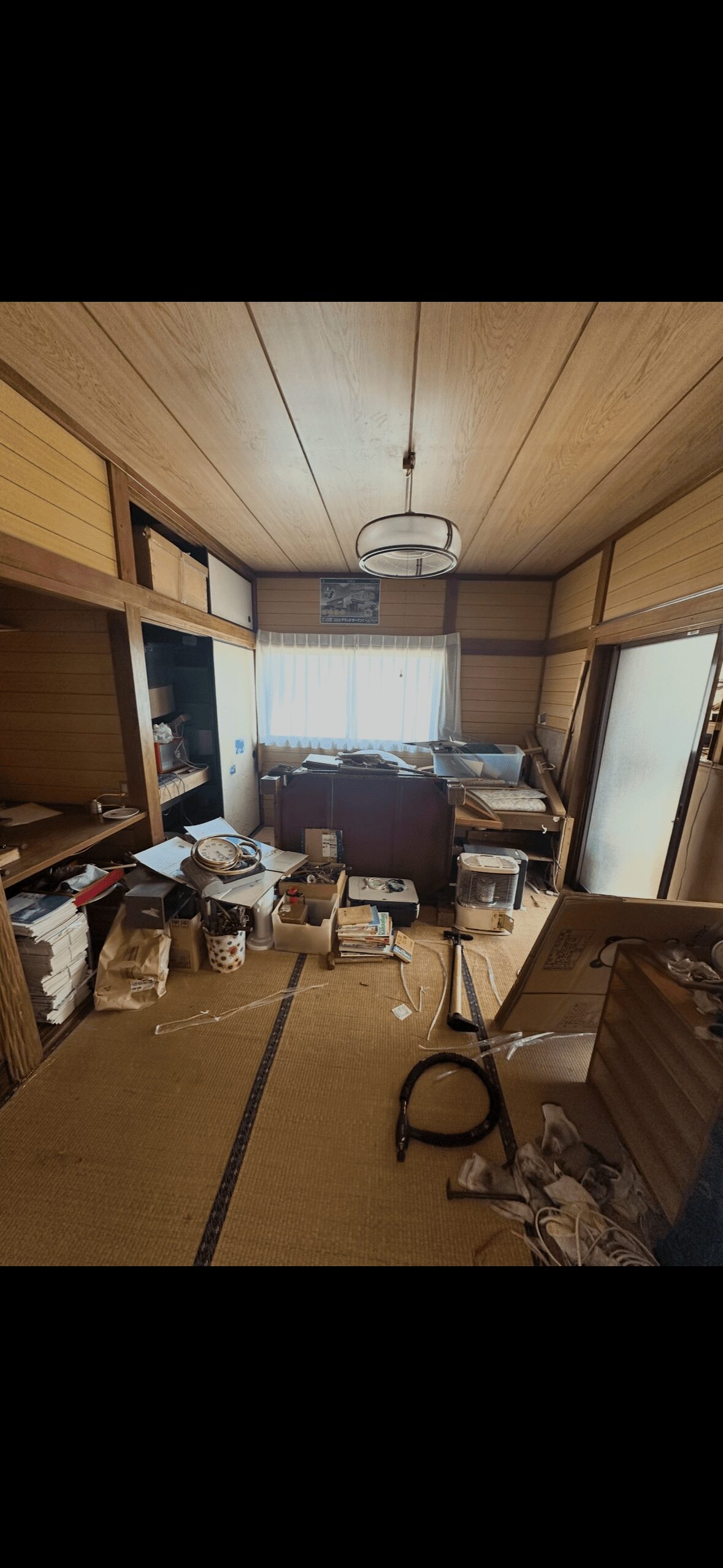 木更津市のゴミ処分の事例のゴミ屋敷片付けのbefore